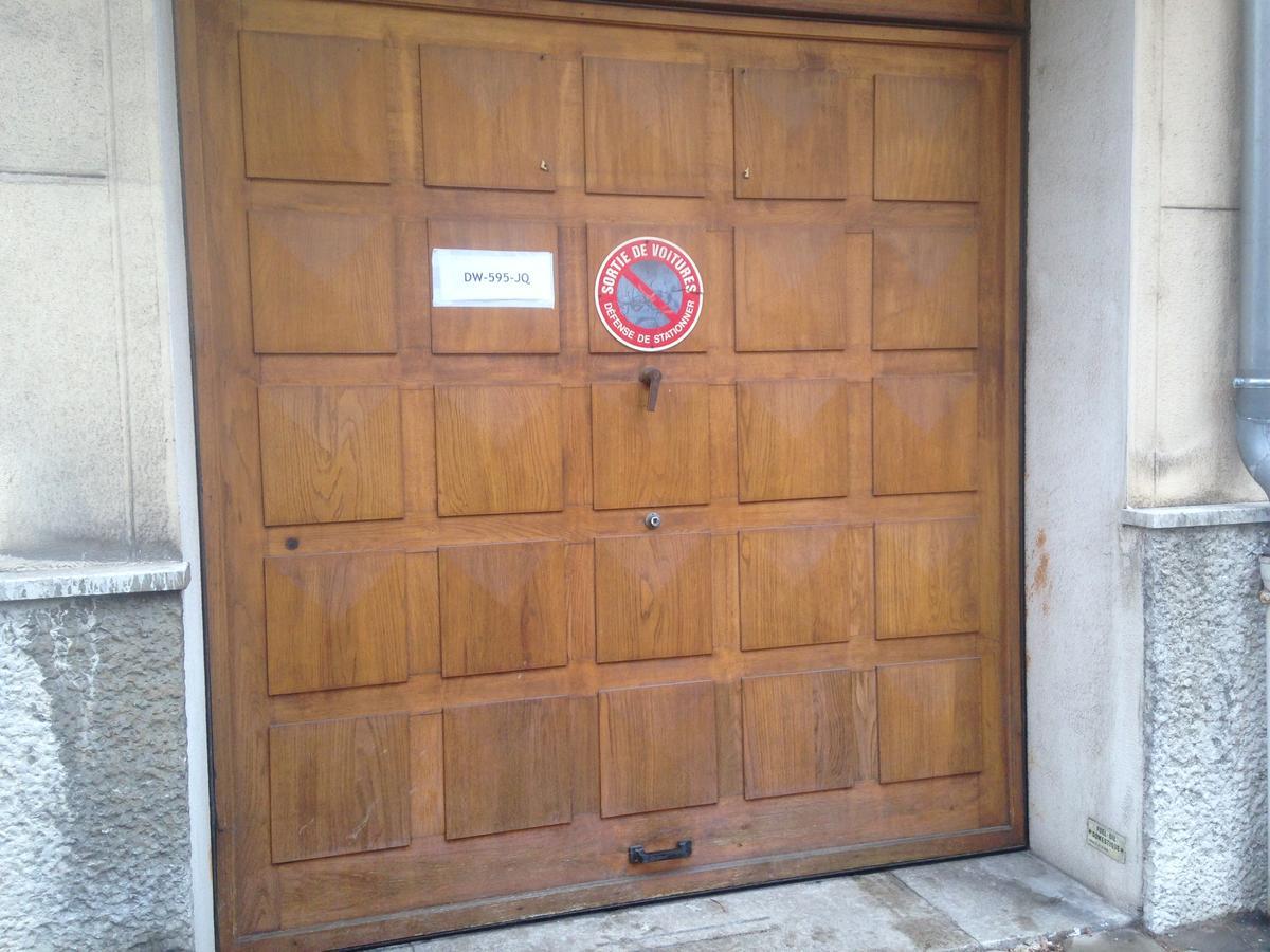 St Pothin Village Avec Garage Ліон Екстер'єр фото